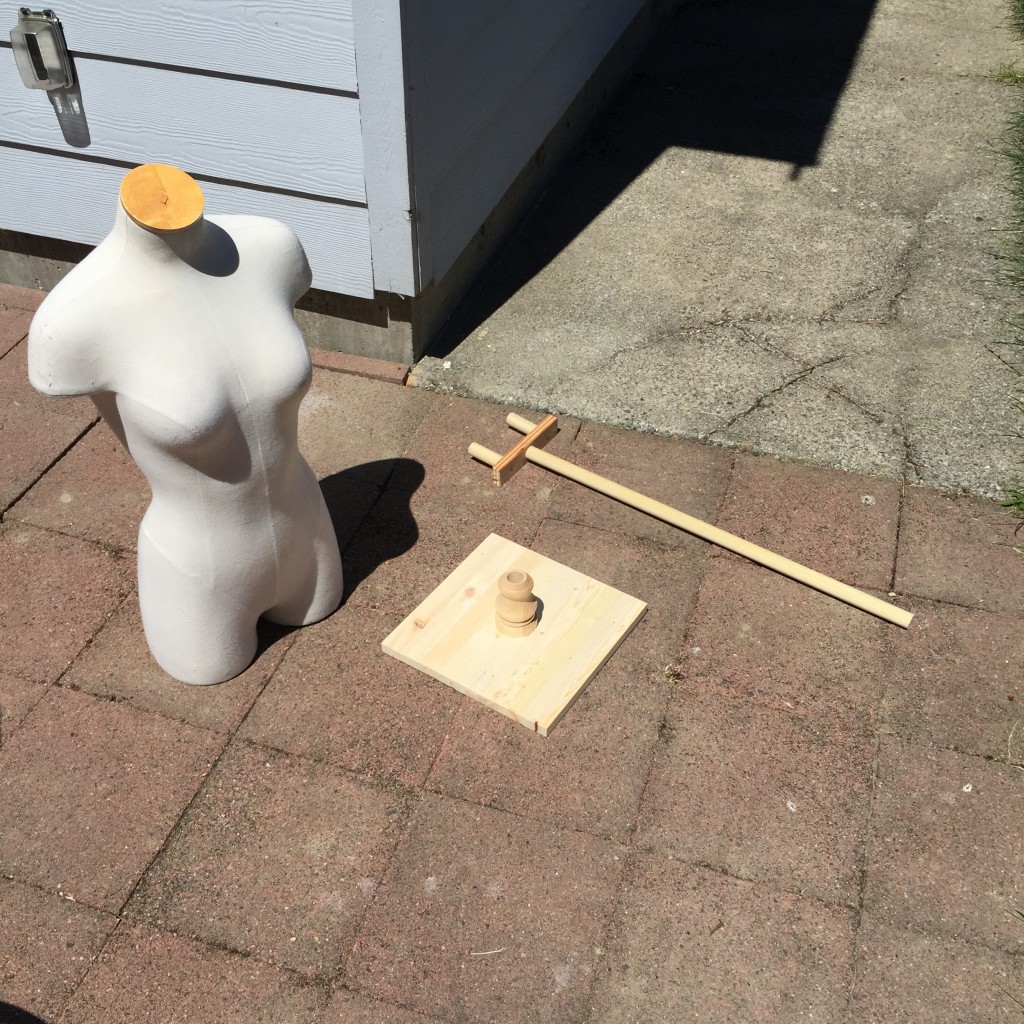 Creating a stand for a mannequin