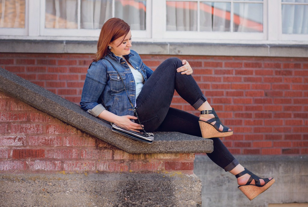1 - Kate Retherford of All Things Kate, Redhead Seattle Style Blogger (Resized)